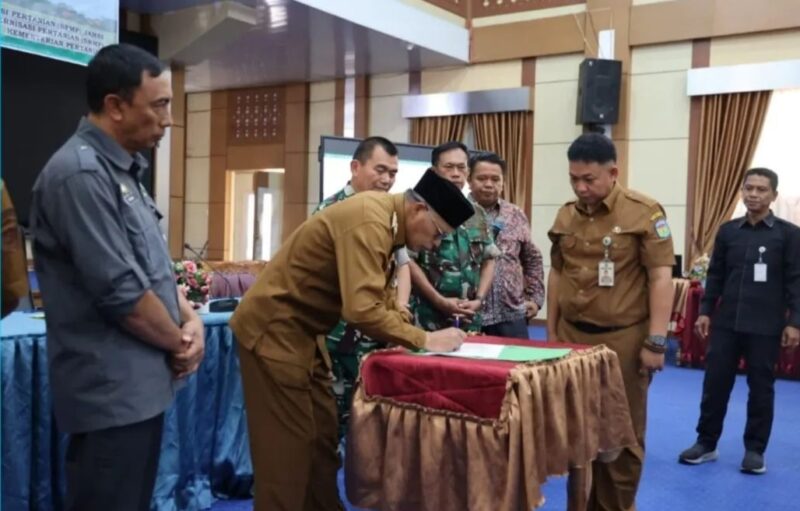 Foto Wawako Azhar Hamzah 