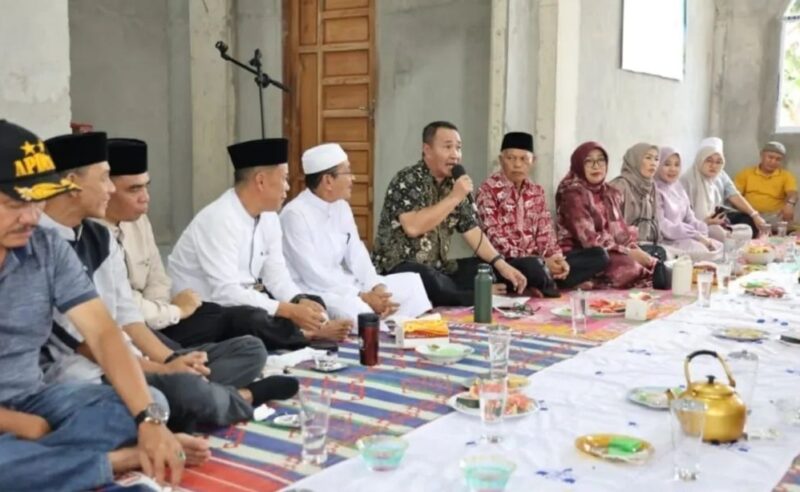 Wako Alfin dan Wawako Azhar Hadiri Syukuran Kurban dan Akikah di Masjid Marhamah