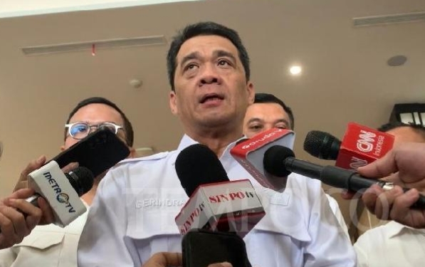 Kemendes PDT Siap Bersinergi, Percepat Elektrifikasi Ribuan Desa Terpencil dengan Energi Surya