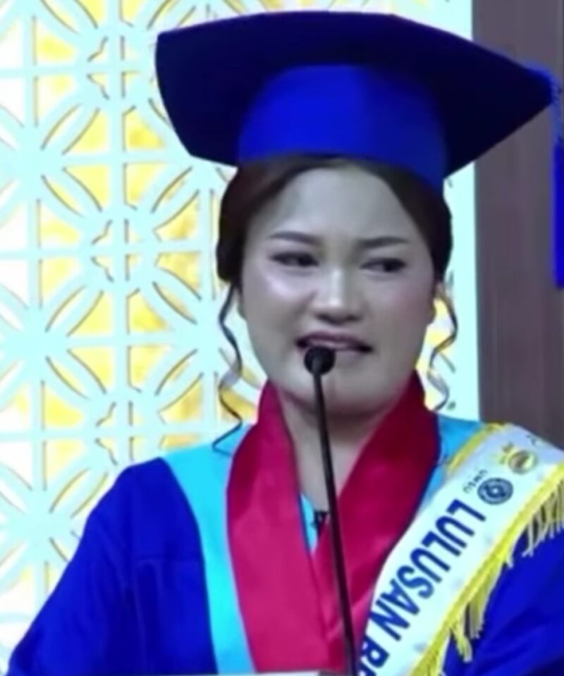 Laura diterima menjadi mahasiswa dengan beasiswa S2 lewat pantun, Instagram @beritaindonesia_
