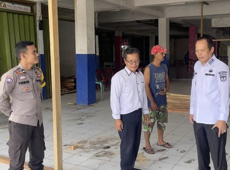 Wawako Azhar Hamzah Tinjau Relokasi Sementara Pasar Beringin ke Kincai Plaza
