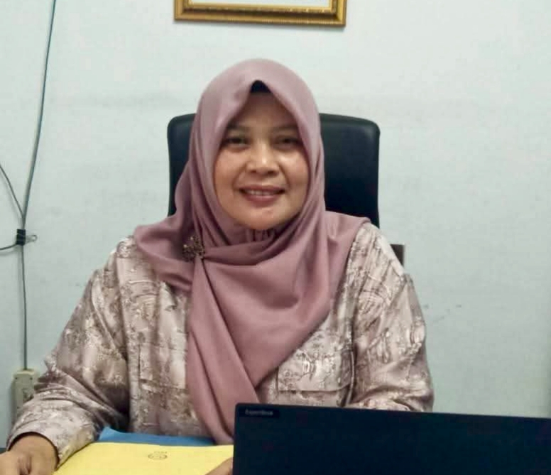 Nina Pastian Kepala BKPSDM Kota Sungai Penuh