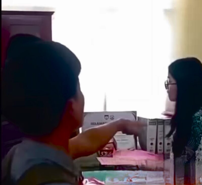 Dosen Unias Dituding Buang Skripsi Mahasiswa, Keributan Pecah di Ruang Dosen