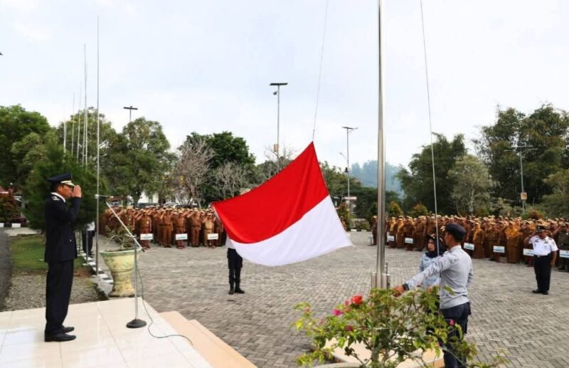 Wawako Azhar Tekankan Disiplin dan Dedikasi
