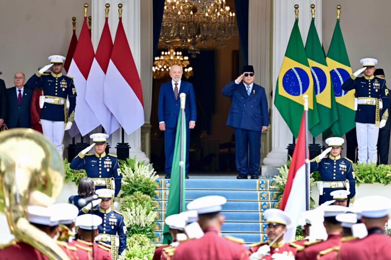 Presiden Prabowo Sambut Presiden Brasil Lula da Silva, Sepakat Perkuat Kerja Sama Strategis (Foto Setkab Ri)