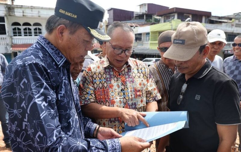 Pemasangan Tonggak Pertama Tandai Pembangunan Pasar Sungai Penuh