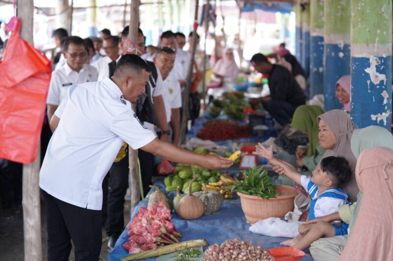 Bupati Monadi Resmikan Pasar Harian Kabupaten Kerinci di Siulak