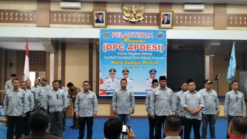 Wali Kota Alfin Buka Pelantikan Pengurus DPC APDESI Kota Sungai Penuh Periode 2025–2030