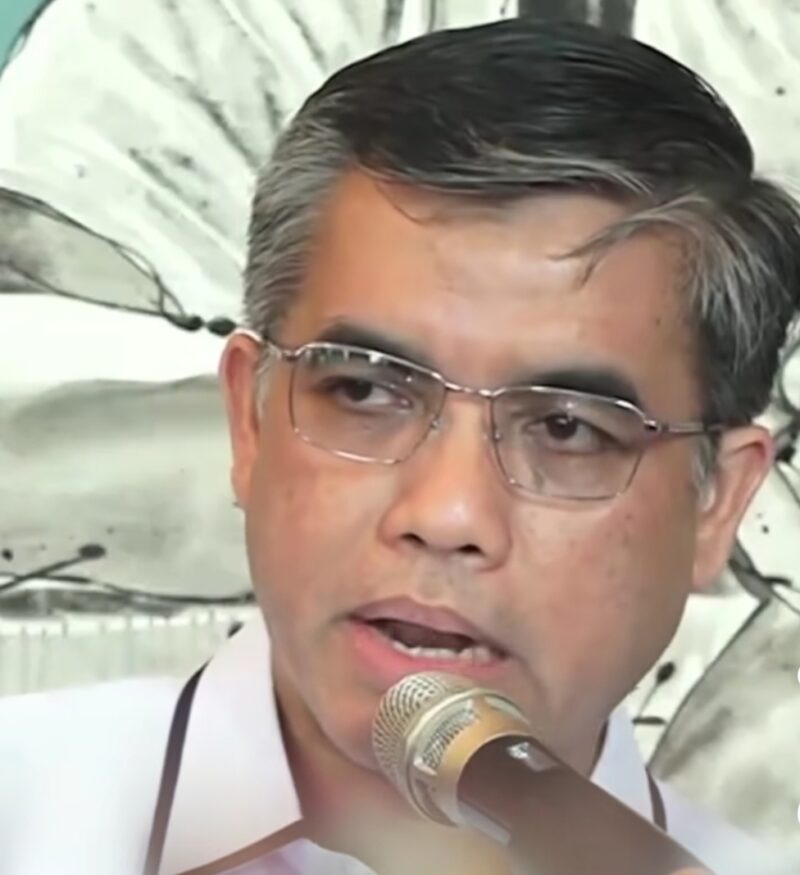 Menaker Yassierli. cnbcindonesia