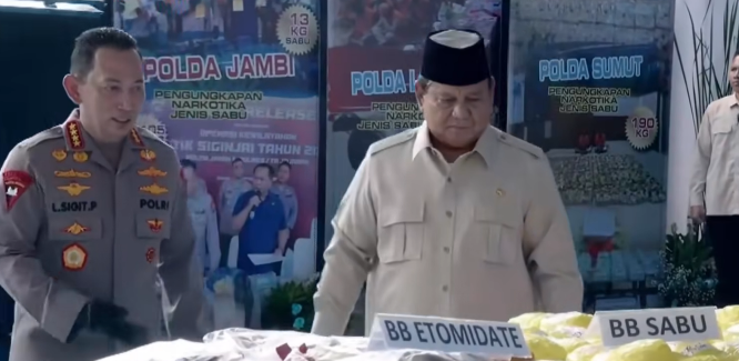 Prabowo memimpin pemusnahan 214,48 ton narkoba senilai Rp 29,37