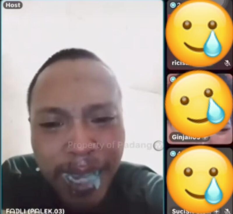 Pria di Padang Pariaman Nekat Minum Racun Tikus Saat Live TikTok. (Foto dok tangkapan layar PadangTV)