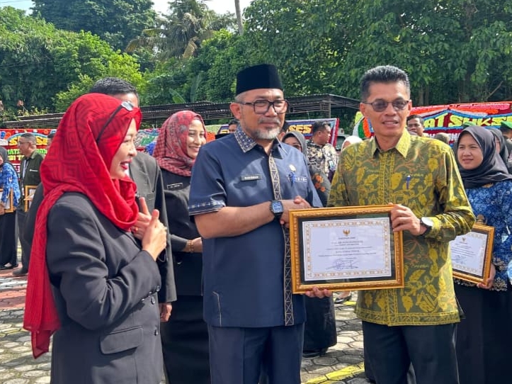 Dinas Kesehatan Kota Sungai Penuh Raih Tujuh Penghargaan Bergengsi pada HKN 2025