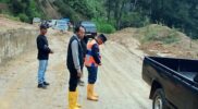 Wawako Azhar Hamzah Tinjau Longsor KM 13 Puncak, Pastikan Akses Jalan Kembali Normal