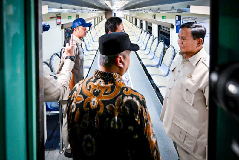 Pemerintah Operasikan Kereta Khusus Petani dan Pedagang. Foto SetkabRI