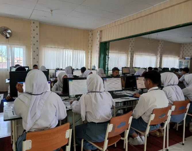 Kemendikdasmen Kawal Langsung Tes Kemampuan Akademik 2025 di Berbagai Daerah