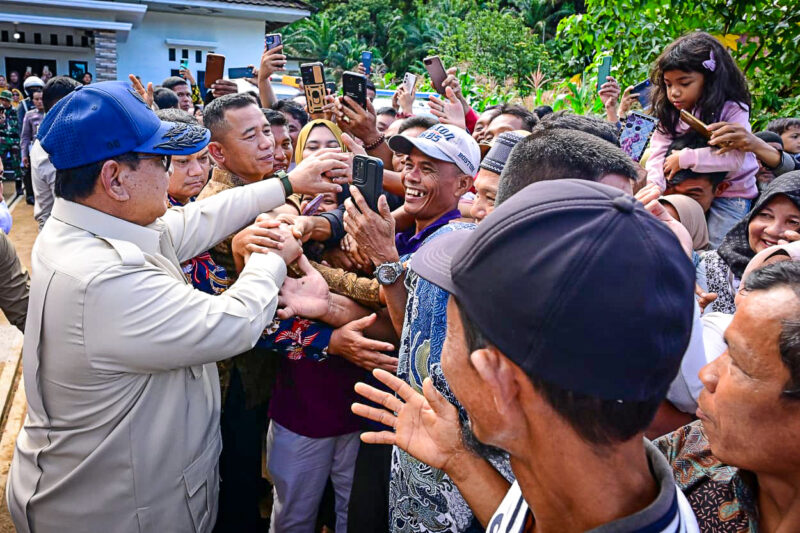 Prabowo Kunjungi Huntara Agam: Warga Tidak Sendiri (Foto.Dok SetkabRI)