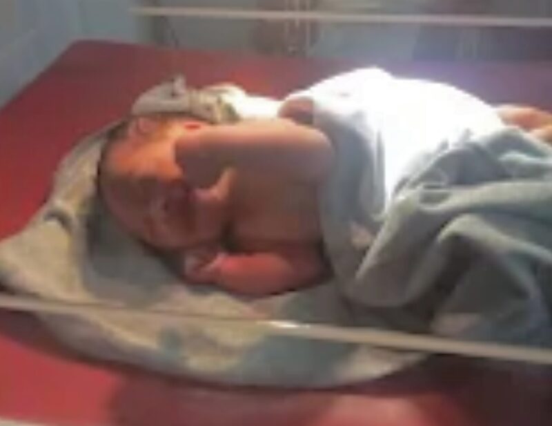 Bayi Laki-Laki Ditemukan di Pinggir Jalan Kerinci