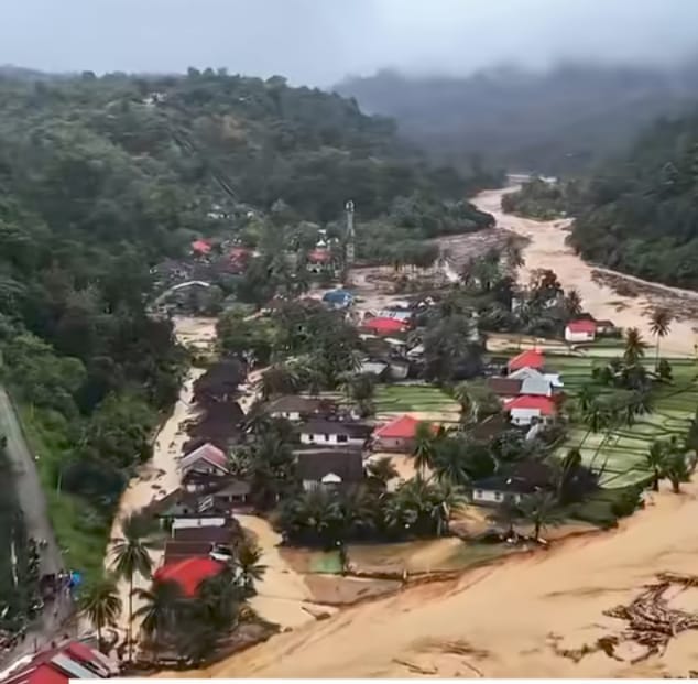 Kerugian Bencana Terbesar di Indonesia Selama 15 Tahun Terakhir (Foto tangkapan layar masjidnurulashri)