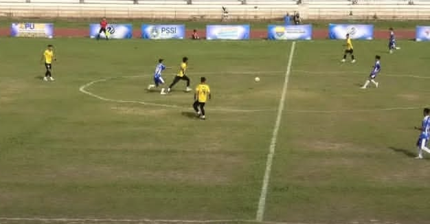Laga Tim sepak bola Merangin dengan Tanjung Jabung Barat (Foto PSSIJambi)