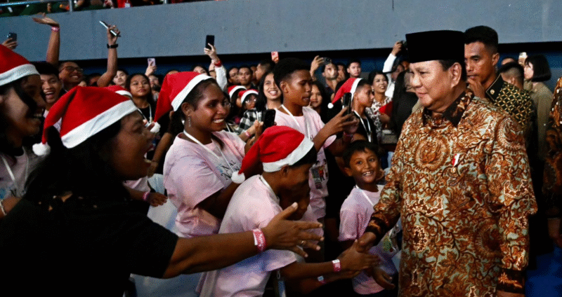 Presiden Prabowo Subianto menekankan nilai toleransi dan persaudaraan saat menghadiri Puncak Perayaan Natal Nasional 2025 di Tennis Indoor Senayan, Jakarta.