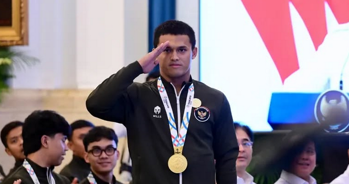 Atlet Angkat Besi Naik Pangkat Jadi Kapten TNI di Usia 22 Tahun (Dok. Setkab RI)