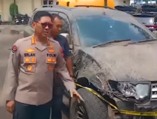 Aksi nekat sopir Pajero Sport berakhir di Mapolda Jambi. Usai kecelakaan beruntun, polisi mengungkap pelaku positif narkoba.