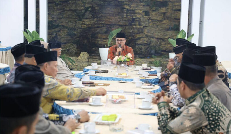 Wako Alfin Sambut Bahagia Lembaga Adat 6 Luhah Sungai penuh