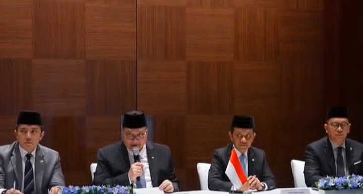 Menteri Koordinator Bidang Perekonomian, Airlangga Hartarto,  dalam konferensi (31/3/2026) Foto CNBC Indonesia)
