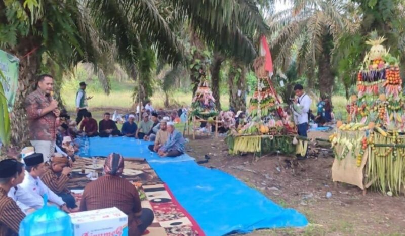Ribuan Warga Merangin Meriahkan Sedekah Bumi, M Syukur Ingin Budaya Tetap Hidup