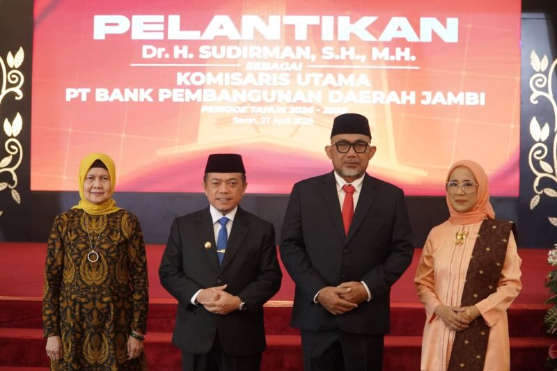 Gubernur Jambi Al Haris melantik Sudirman sebagai Komisaris Utama PT Bank Jambi