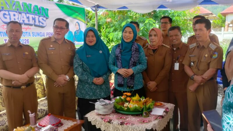 Oplus_131072Pelayanan KB Gratis Meriahkan Hari Kartini 2026 di Sungai Penuh