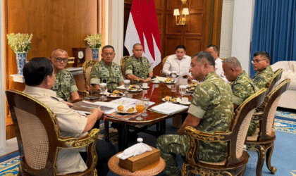 Prabowo, 300 Jembatan dan 300 Sekolah Rampung dalam 3 Bulan