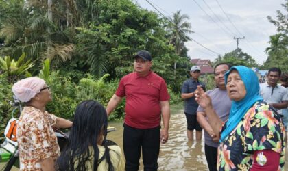 Wakil Bupati Bungo, Tri Wahyu Hidayat, turun langsung meninjau lokasi terdampak pada Jumat (15/05/2026)
