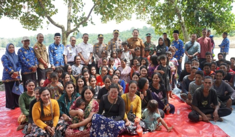 Pemkab Merangin Beri Keramba, Listrik Gratis, dan Janjikan Sekolah Hingga S1 