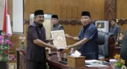 Bupati Anwar Sadat Sampaikan Dua Ranperda Paripurna DPRD
