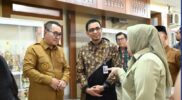 Wako Alfin dan OJK Bahas Penguatan UMKM di Sungai Penuh
