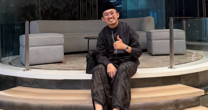 Ustad Syam (foto Instagram syam_elmarusy)
