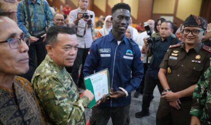 Gubernur Jambi, Al Haris kuliah umum di UNJA