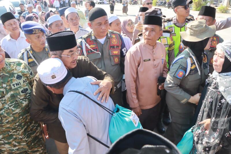 Dari 272 Jamaah, 270 Kembali ke Tanjab Barat