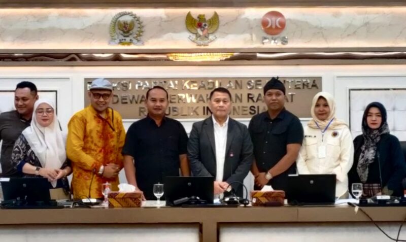 PPPK, P3K PW, DPR dan KemenPANRB yang melegakan semua ASN PPPK maupun paruh waktu. Foto dok. JPNN  