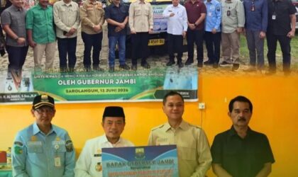 Pemprov Salurkan 11 Ton Beras untuk Korban Banjir di Sarolangun