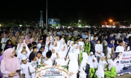 Pawai Obor Akbar Warnai Perayaan 1 Muharam 1448 H di Sungai Penuh