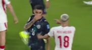 Aturan Baru FIFA: Tutup Mulut Bisa Berujung Kartu Merah