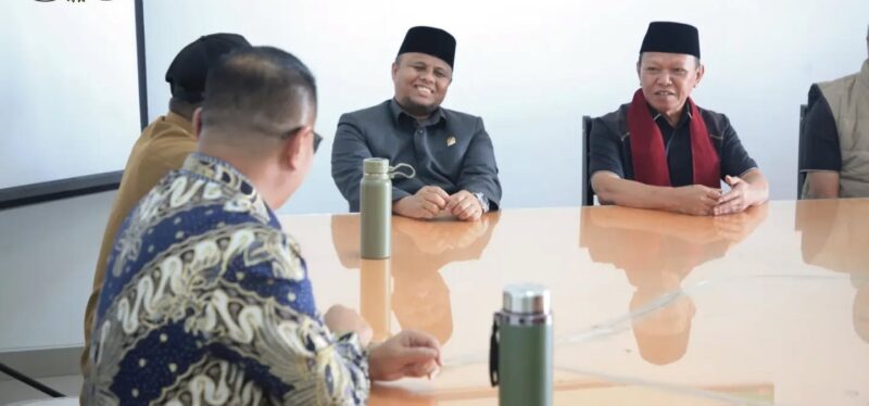 Wakil Ketua DPRD II Emrizal Hadiri Pembukaan Sunatan Massal Kolaborasi Minker dan Pemkot