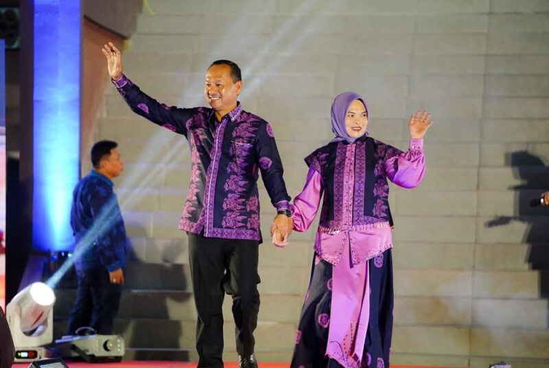 Wabup Murison Hadiri Pekan Budaya Kota Sungai Penuh