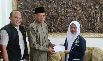 Siswi SMP Islam Mutiara Al Madani Siap Bersaing di Tingkat Nasional