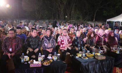 Jambi Elok Nian 2026 Dibuka, Sungai Penuh Tampil Memukau