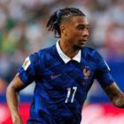Michael Olise Pecahkan Rekor Assist Pelé Selama 56 Tahun