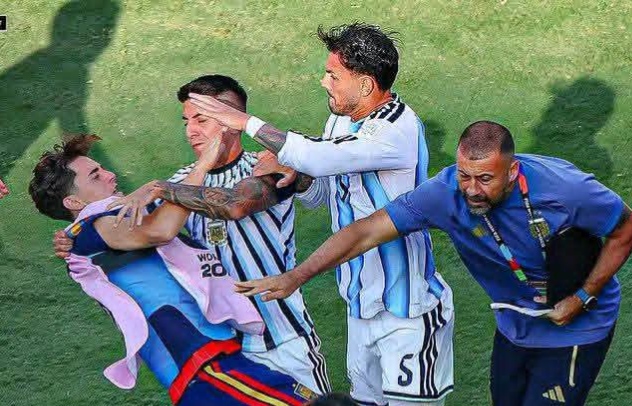 Profil Leandro Paredes, Jenderal Lini Tengah Argentina