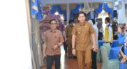 H. A. Bakri saat bersama Bupati M. Syukur